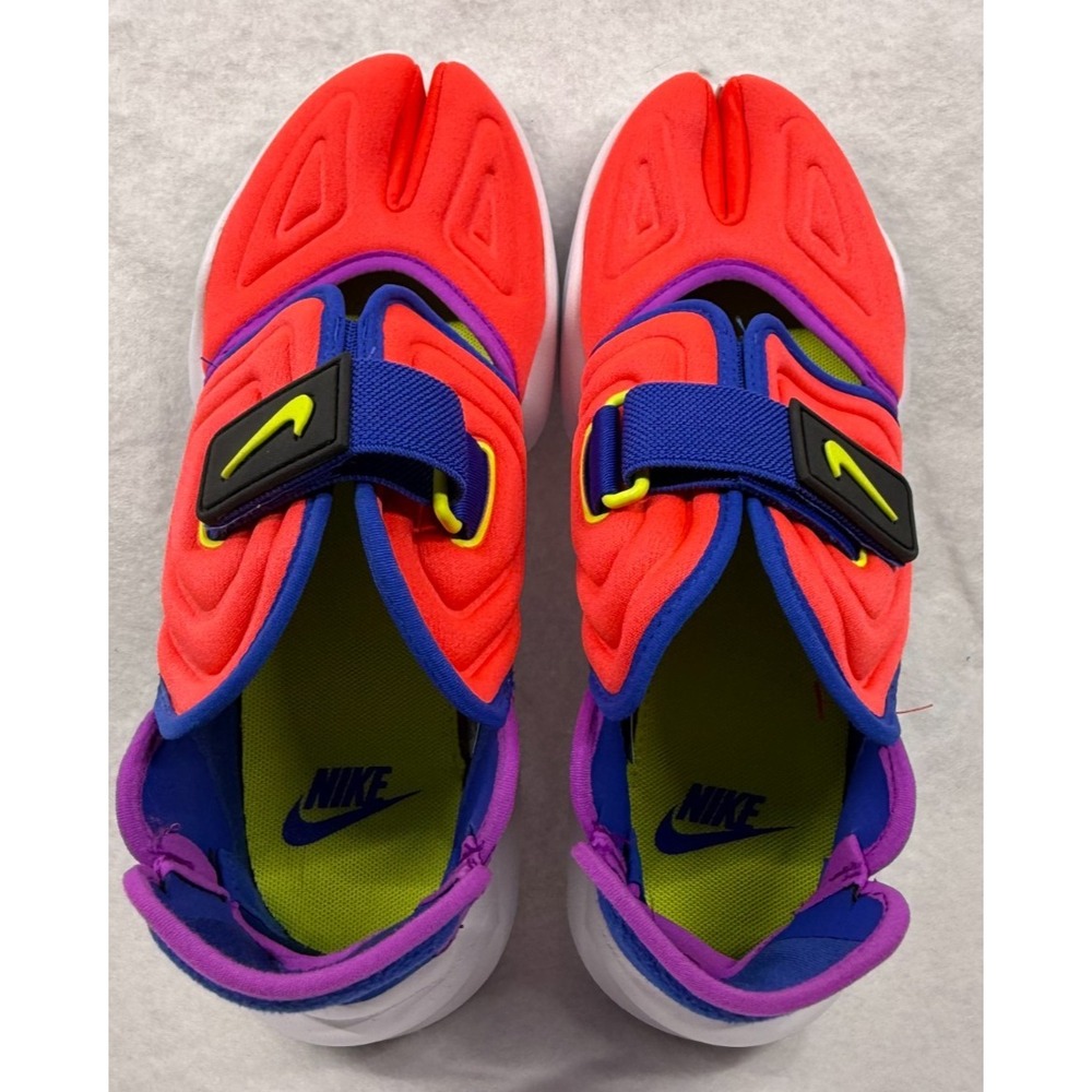Nike Aqua Rift women's size 8.5 Indigo Burst split toe platform shoes